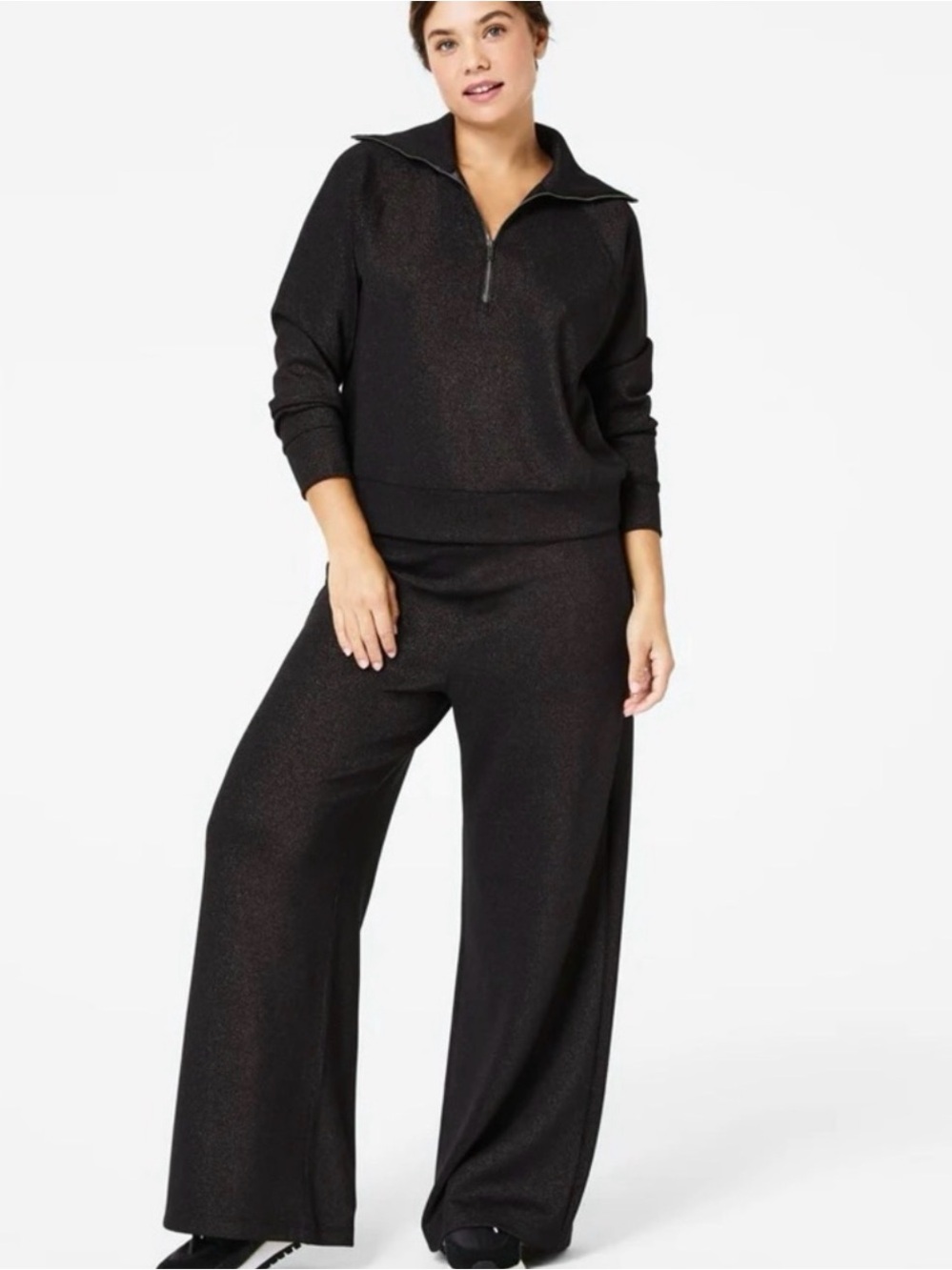 SPANX® AirEssentials Wide Leg Pant Very Black / Silver Shimmer / Petite / M